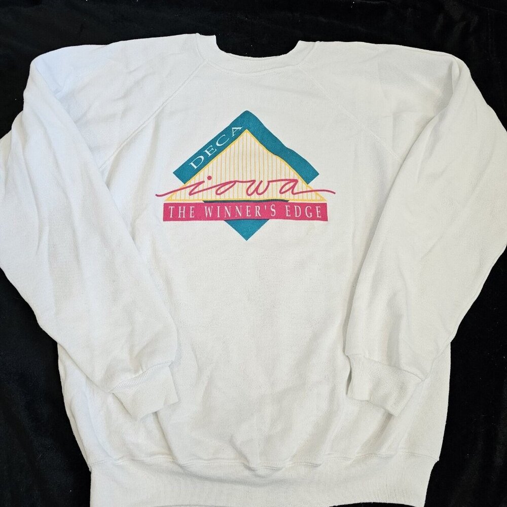 Vintage 80s DECA Crewneck Sweatshirt Large‎ White Leadership Iowa Winner's Edge